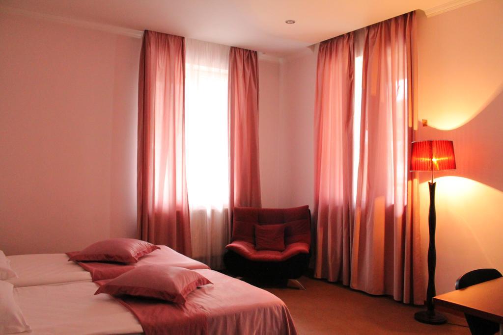 Apartment Vake Tbilisi Buitenkant foto