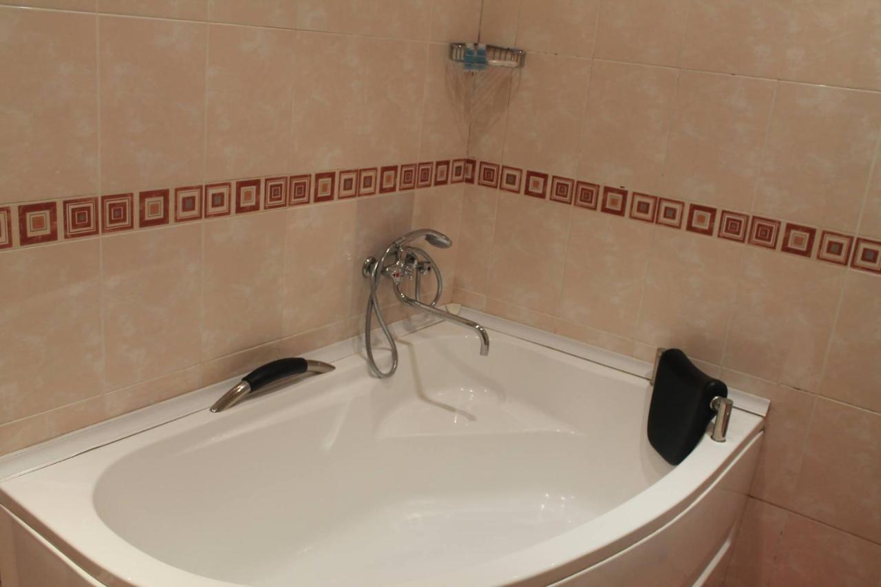 Apartment Vake Tbilisi Buitenkant foto